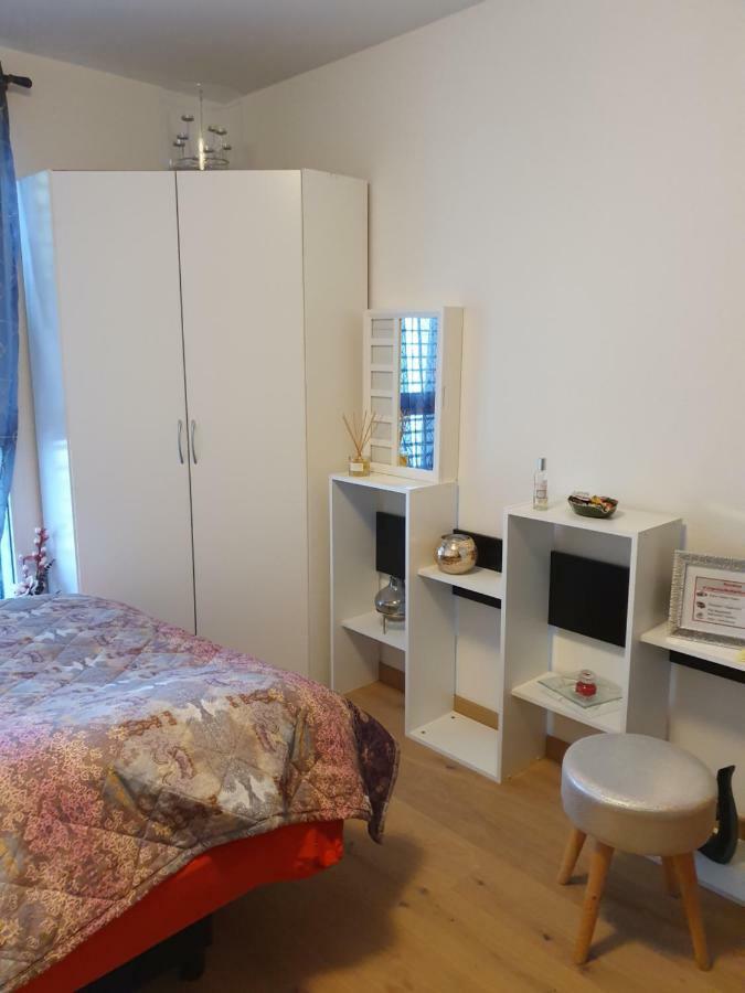 Chambre Aux Bord De L'Areuse Exteriör bild
